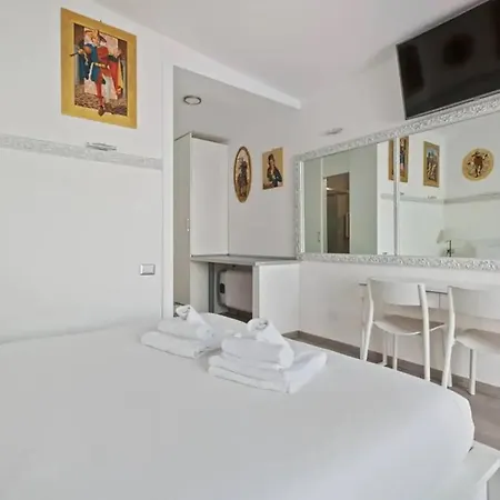 Hostme Flat Metro Spagna Rome Exterior photo